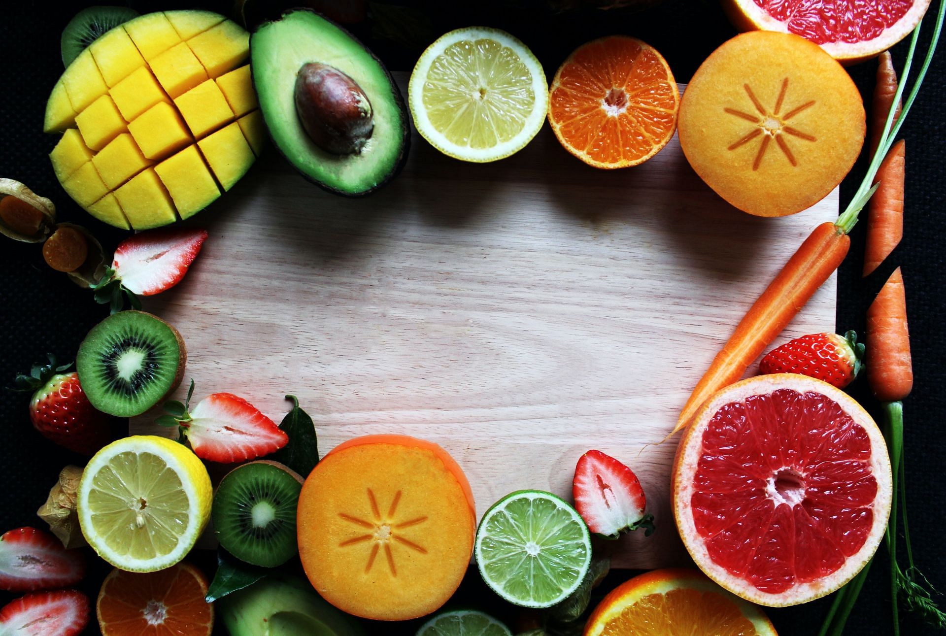 Fresh fruits and vegetables are ideal for a liver detox. (Image via Unsplash/Amoon Ra)
