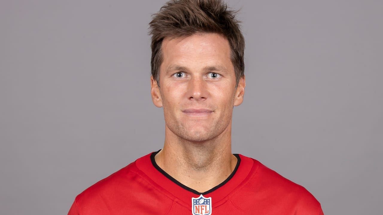 Tom Brady News, Biography, NFL Records, Stats & Facts