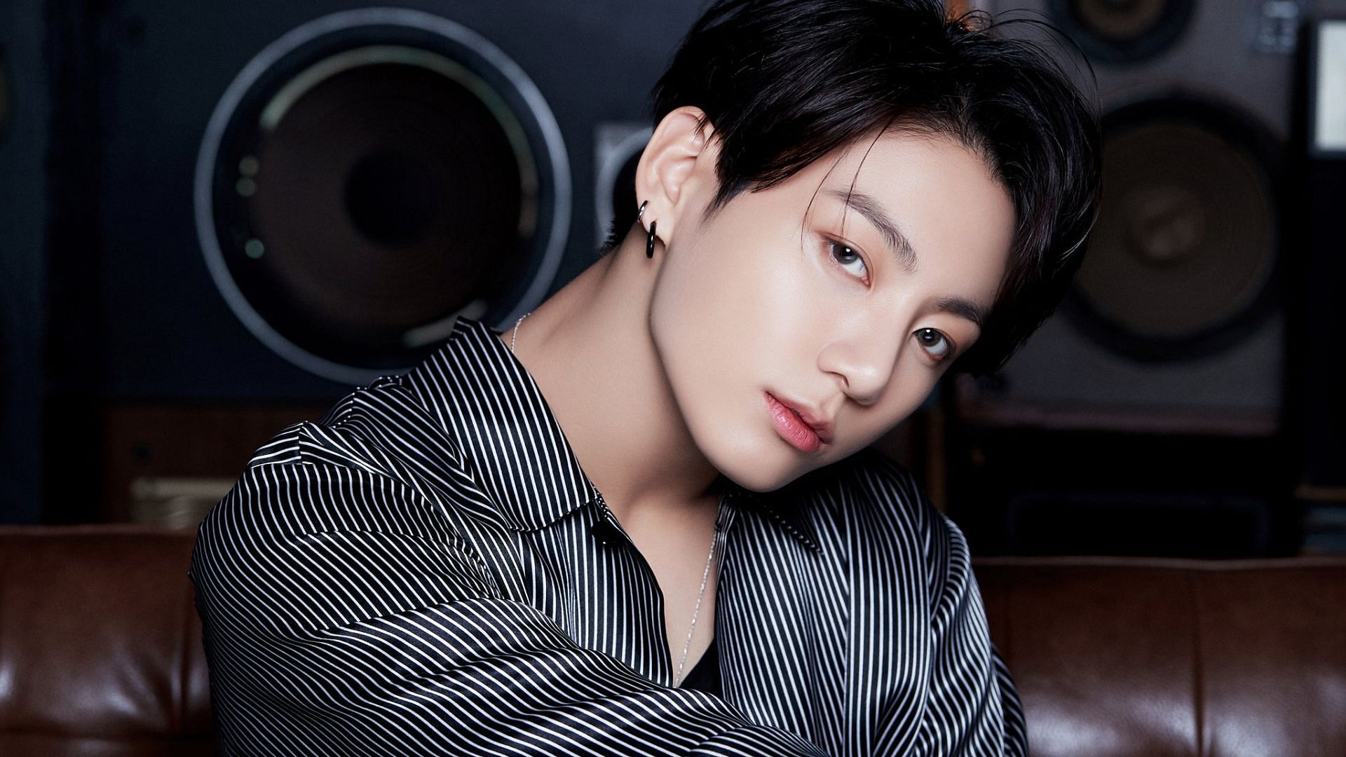 Jungkook's hair OMG: BTS star takes over Twitter trends as ARMYs go gaga  over latest WeVerse live