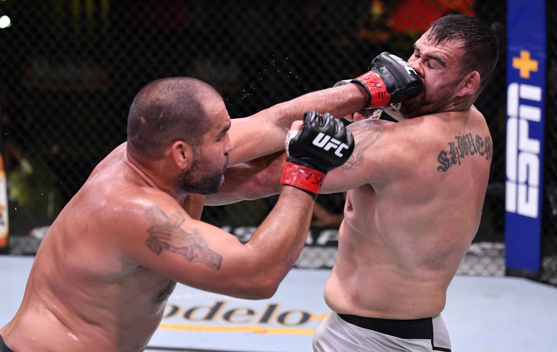UFC Fight Night: Ivanov v Sakai