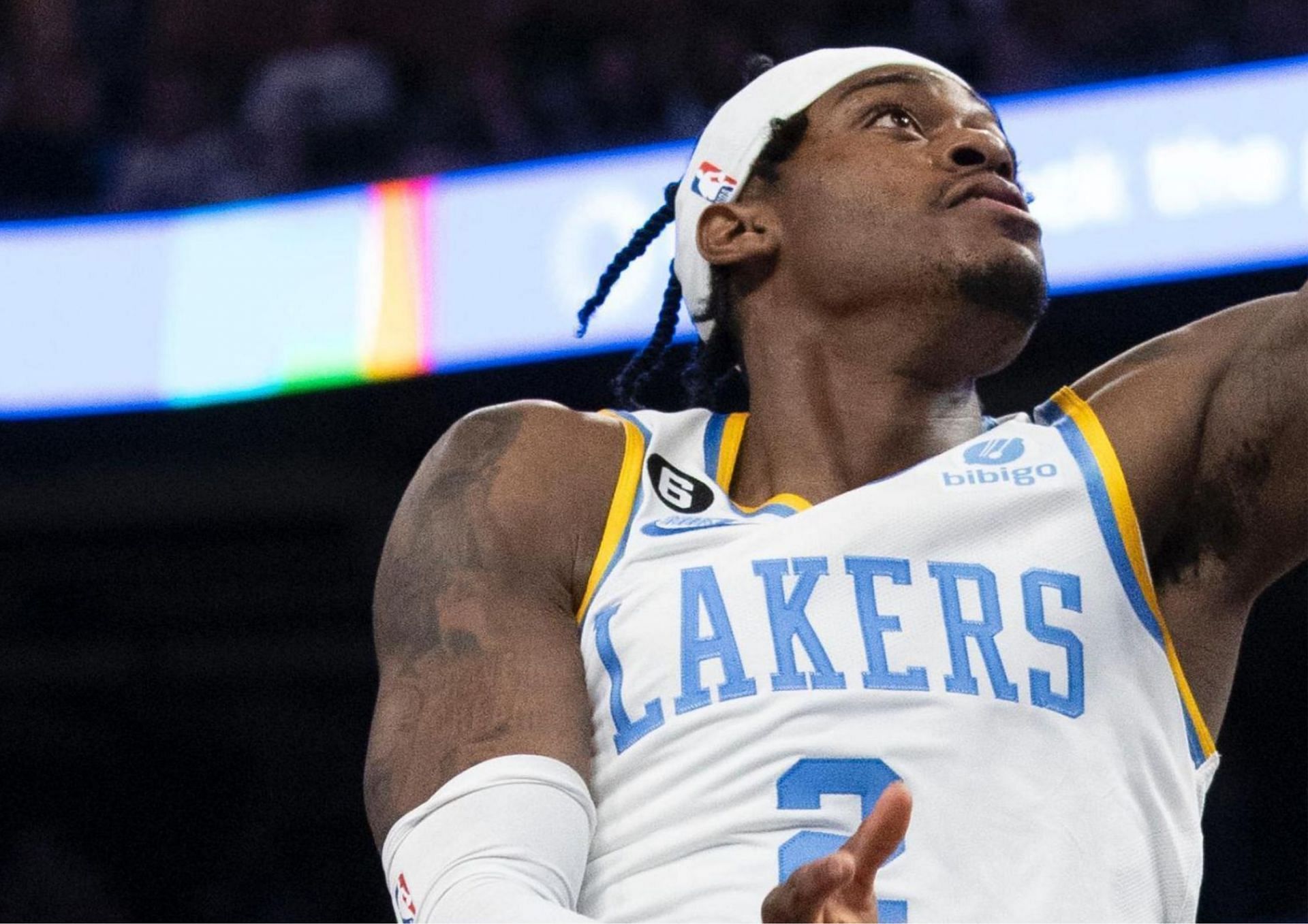 Jarred Vanderbilt played a key role in the LA Lakers' 27-point come-from-behind win against the Dallas Mavericks on the road. [photo: ESPN]