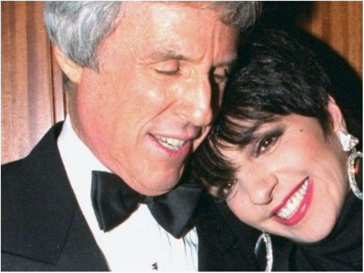 El compositor Burt Bacharach es una de las celebridades que murió en 2023. (Imagen vía Instagram @lizaminnelli.theatre)