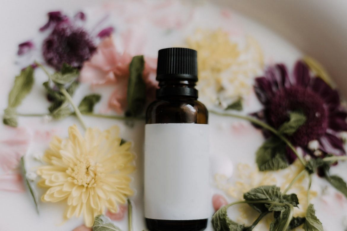 Some people prefer natural remedies for anxiety (Priscilla Du Preez/ Unsplash)