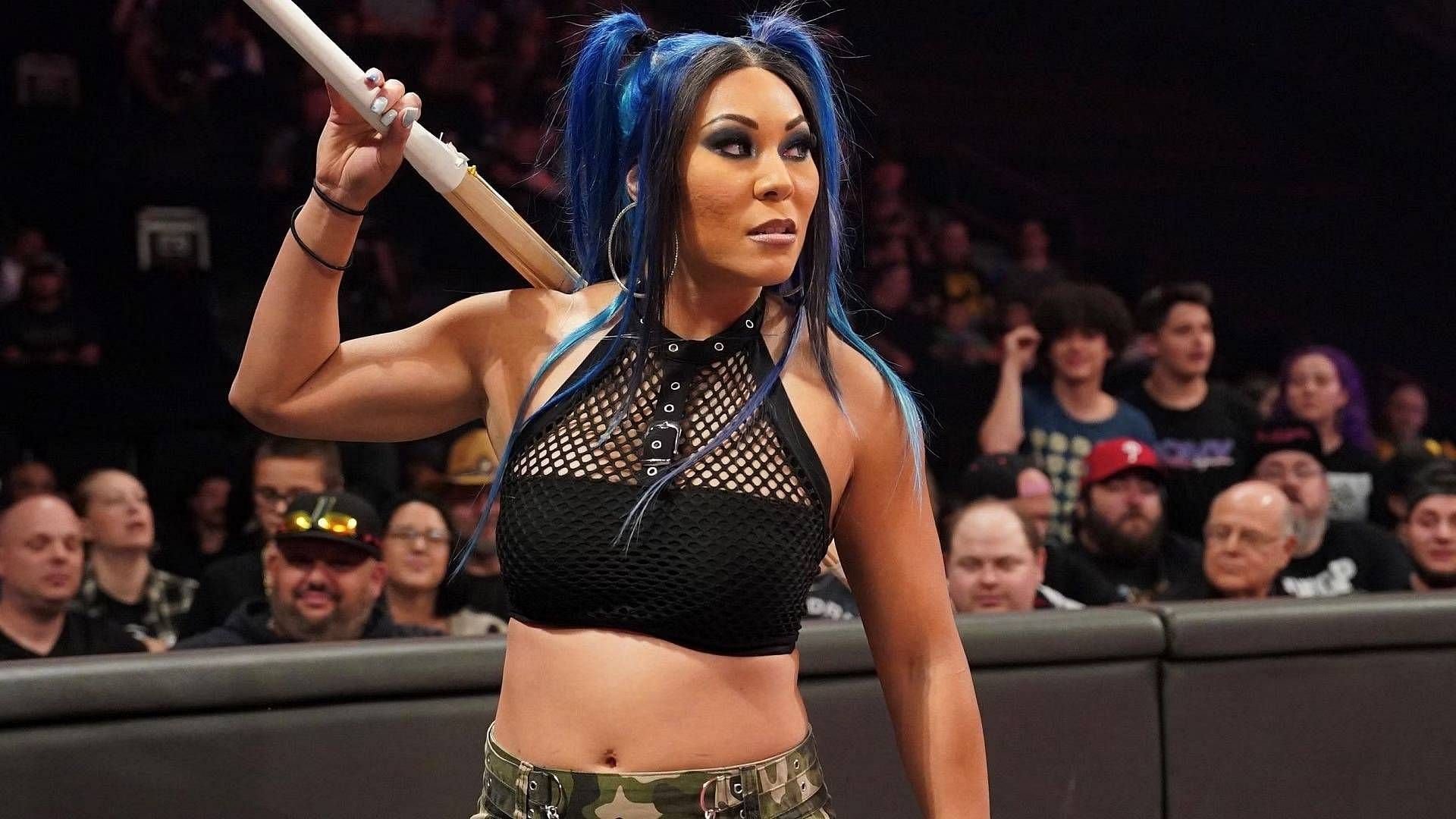 WWE Superstar Mia Yim comments on her new nickname