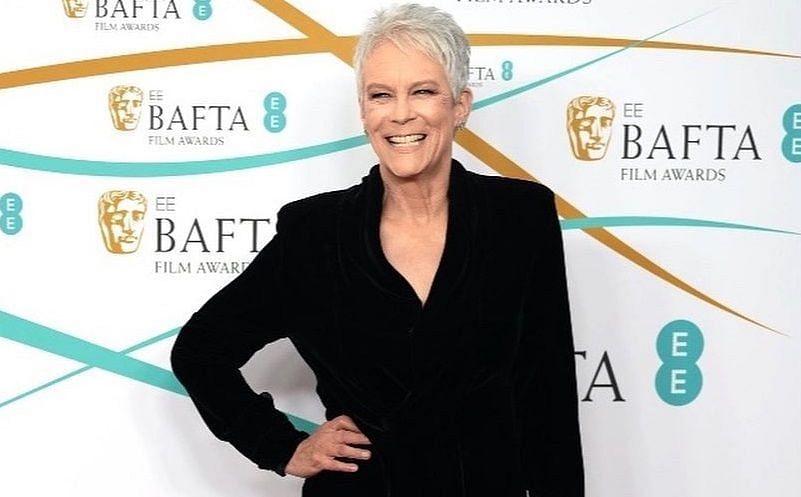 Is Jamie Lee Curtis a hermaphrodite?