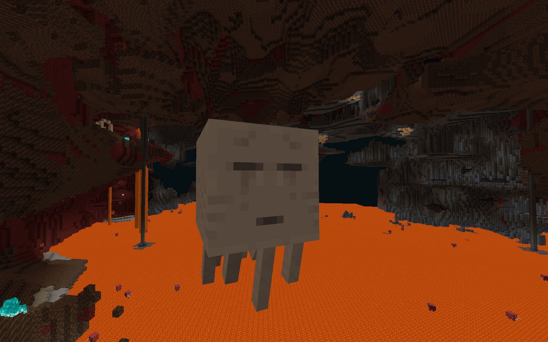 Ghast&#039;s fireball can activate nether portals in Minecraft (Image via Mojang)