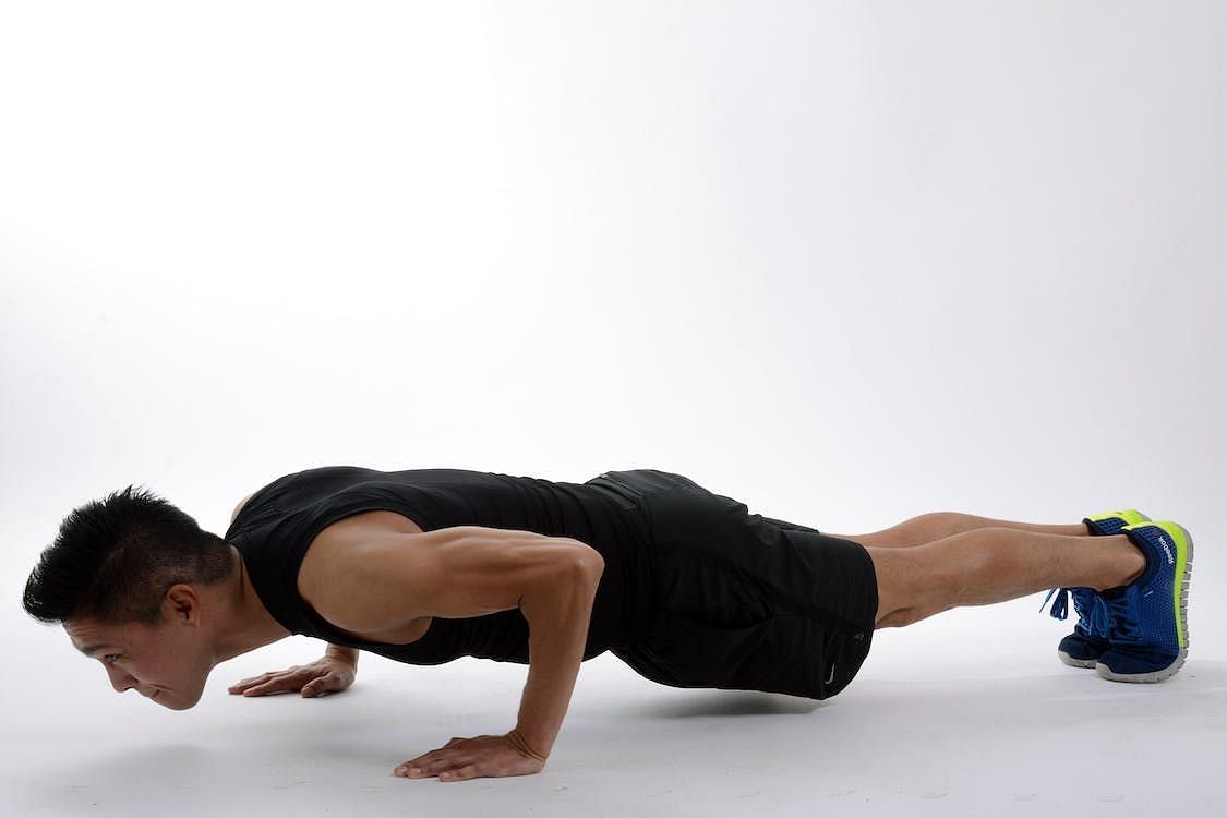 Exercise, including pushups, can have a positive impact on mental health. (Keiji Yoshiki/ Pexels)