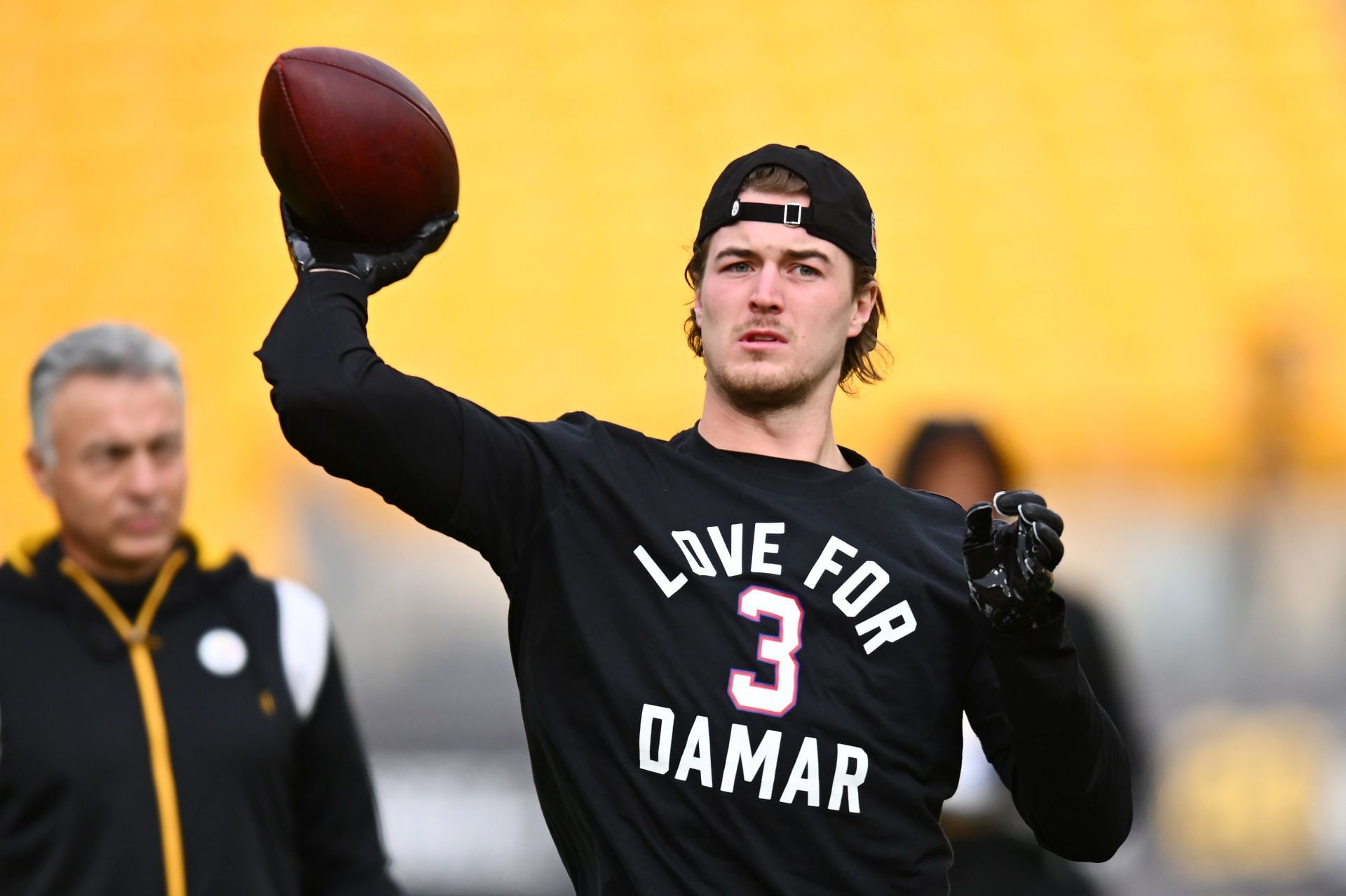 Why does Kenny Pickett wear two gloves?