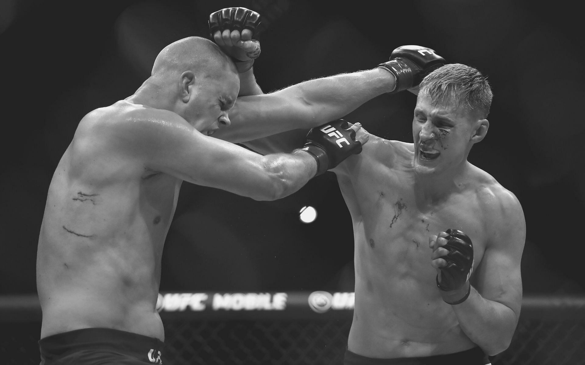 tallest UFC fighter: Is Alexander Volkov the tallest UFC fighter? Find 