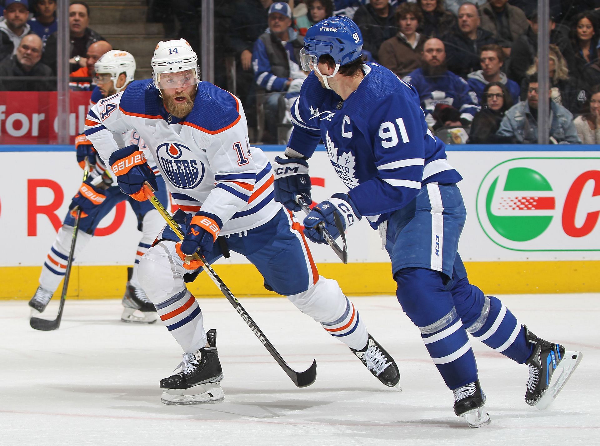 John Tavares fined: Toronto Maple Leafs forward fined $5,000 for slashing Vincent Desharnais