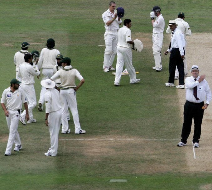 3 umpire signals in cricket you didn't know existed