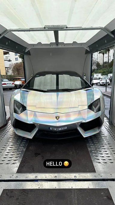 Chelsea star Pierre-Emerick Aubameyang gets his £270,000 Lamborghini  rewrapped as he reveals its stunning new look