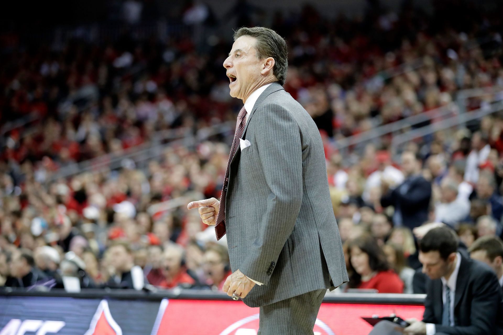 Pitino wants to keep coaching for at least a few more years. (Image via Getty Images)