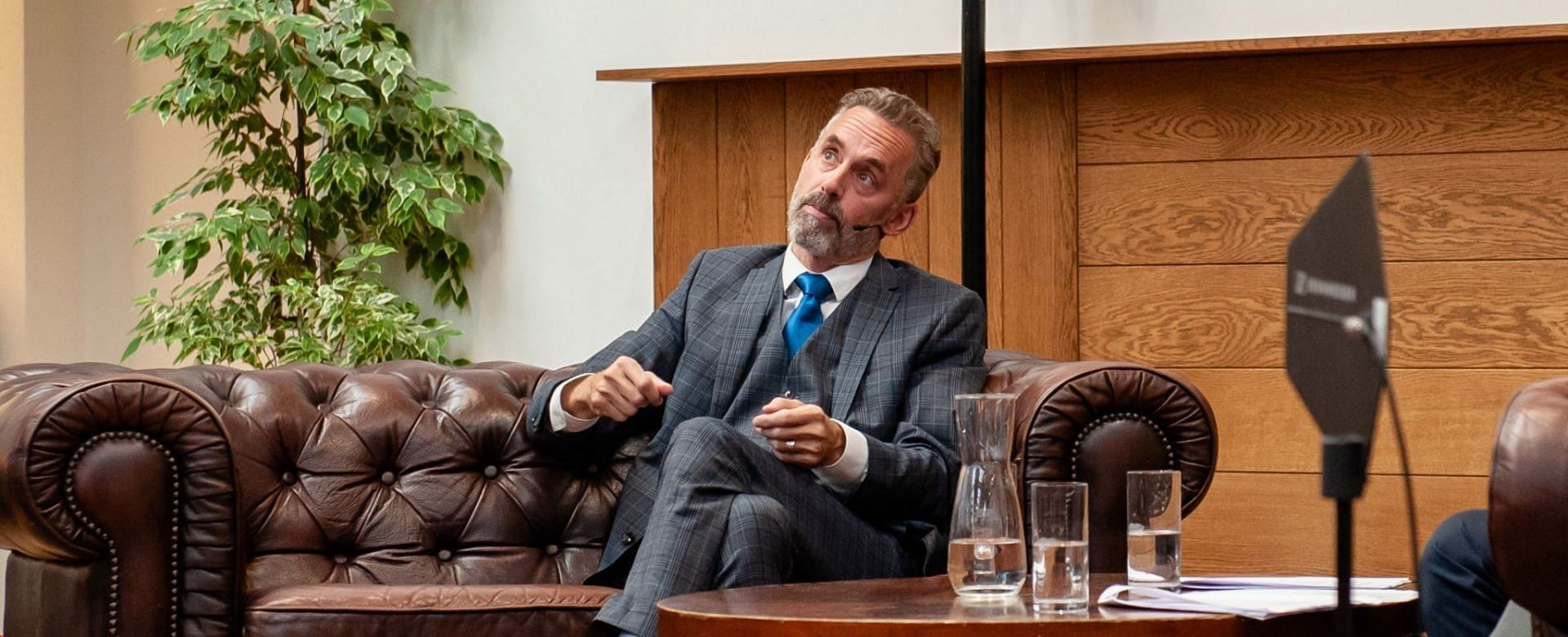 Dr. Jordan Peterson&rsquo;s controversial tweet left social media users in shock (Image via Getty Images)