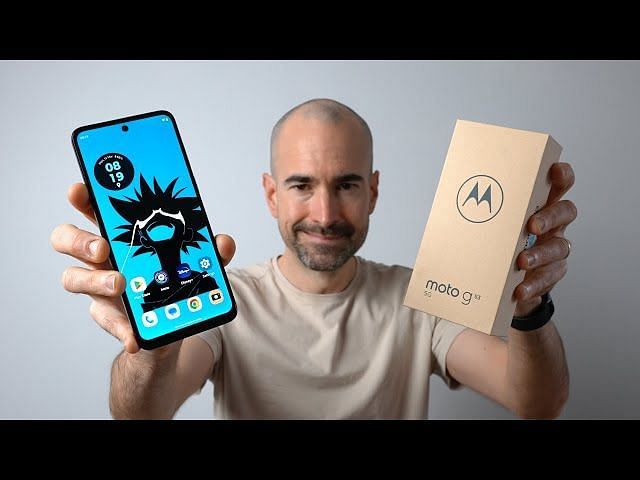 All Motorola Phones Confirmed To Get The Android 13 Update