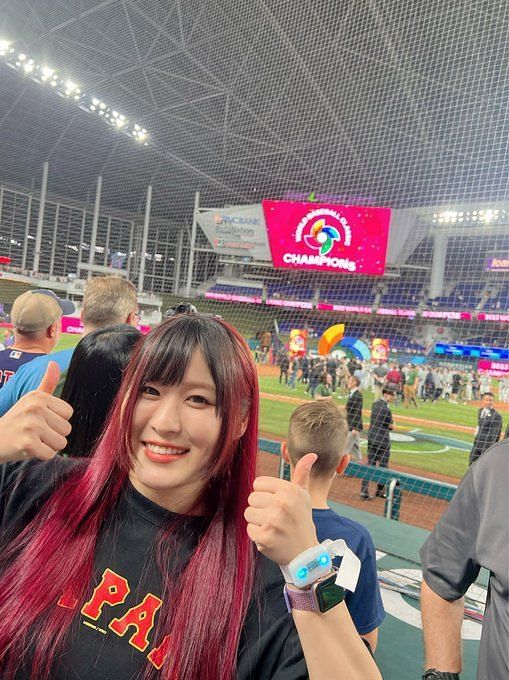 [PHOTO] IYO SKY spotted with 37-year-old WWE Superstar at WBC as Japan ...