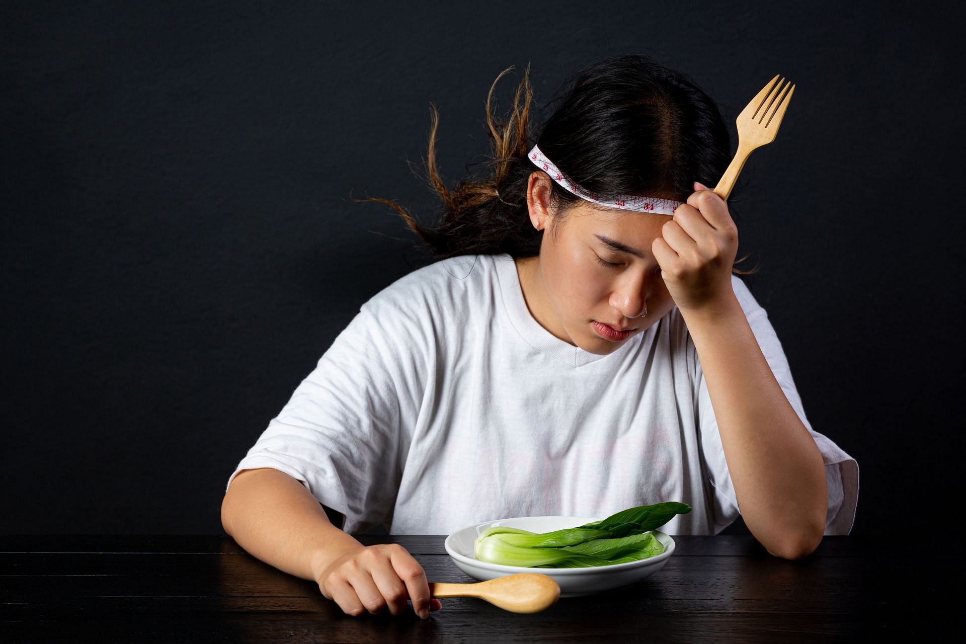Eating disorders estrange your relationship with food. (Photo via Freepik/ Freepik)