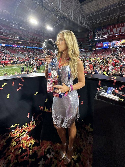 IN PHOTOS: Chiefs Heiress Gracie Hunt Shares Stunning IG Snaps During ...