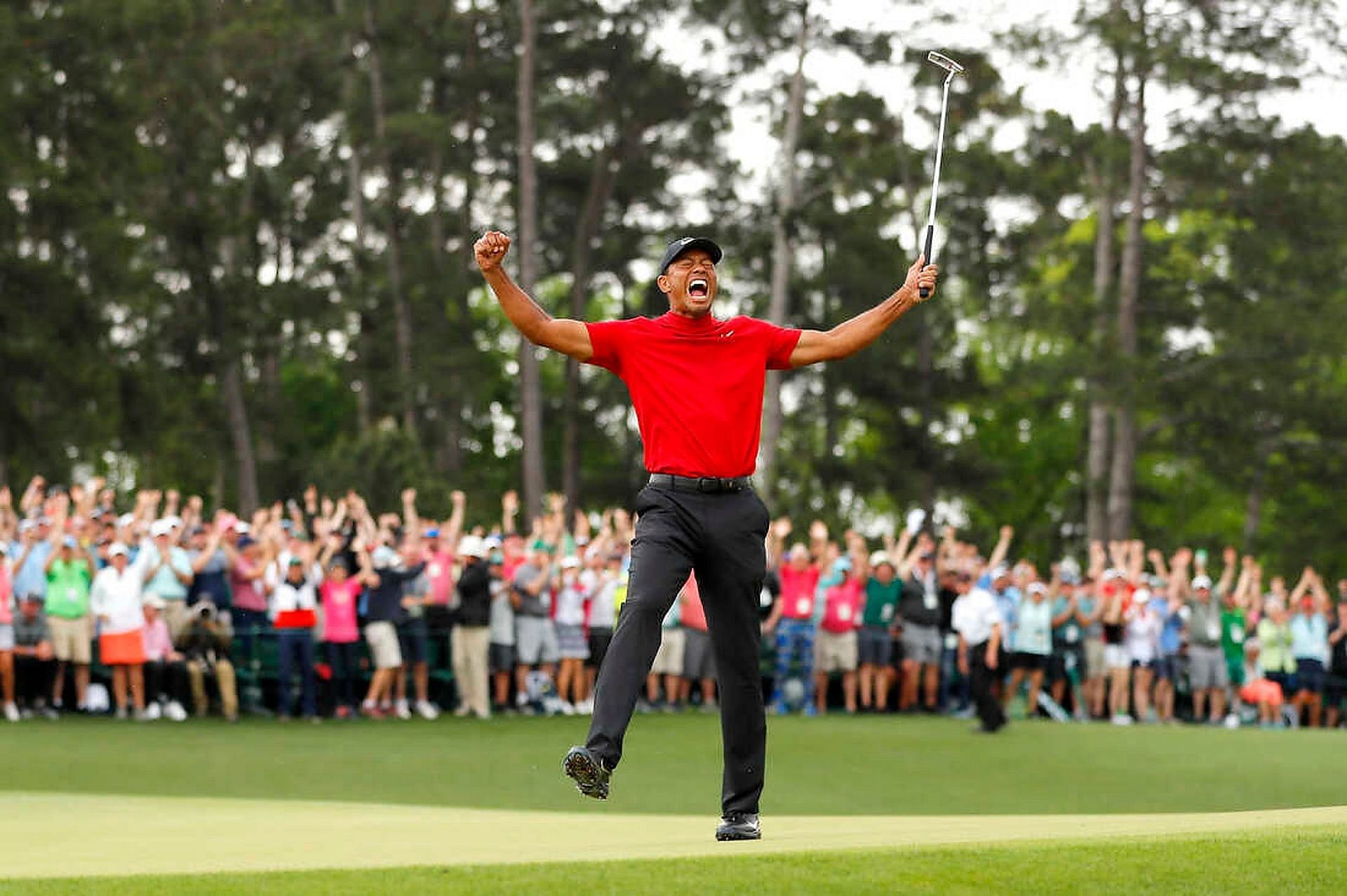 What happened the last time Tiger Woods played at the Masters?