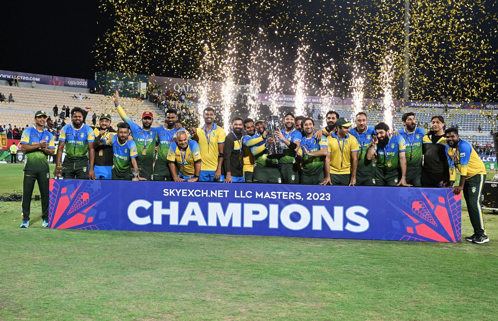 फाइनल में एशिया लायंस ने 7 विकेट से जीत दर्ज की 