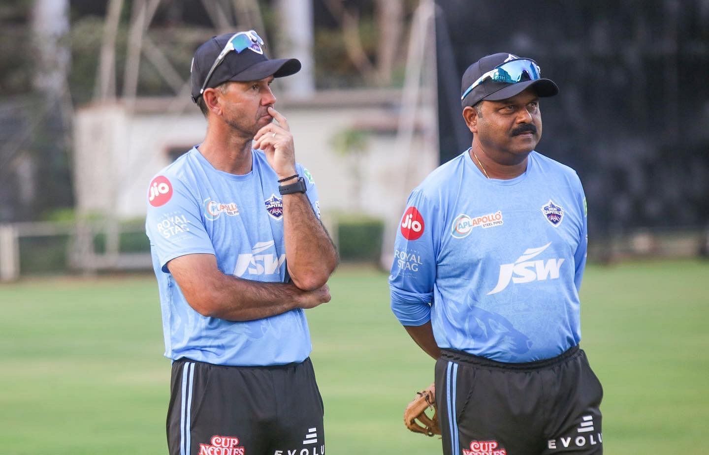 Ricky Ponting and Pravin Amre (right) (Credits: Twitter)