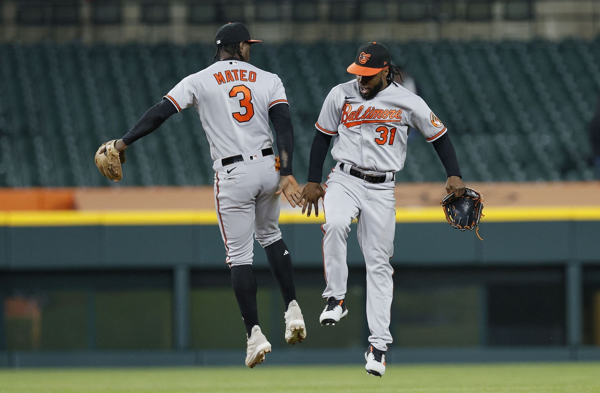 MLB fans react to Baltimore Orioles infielder tricking Detroit Tigers ...