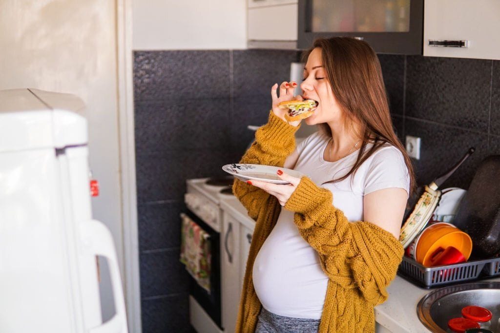 10 tips for managing pregnancy cravings A guide for expecting mothers
