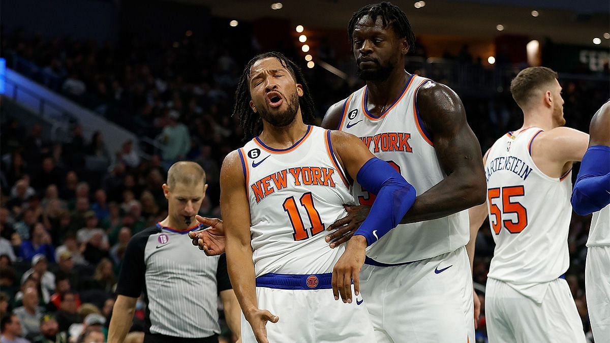Watch Knicks star Julius Randle accidentally smashes teammate Jalen