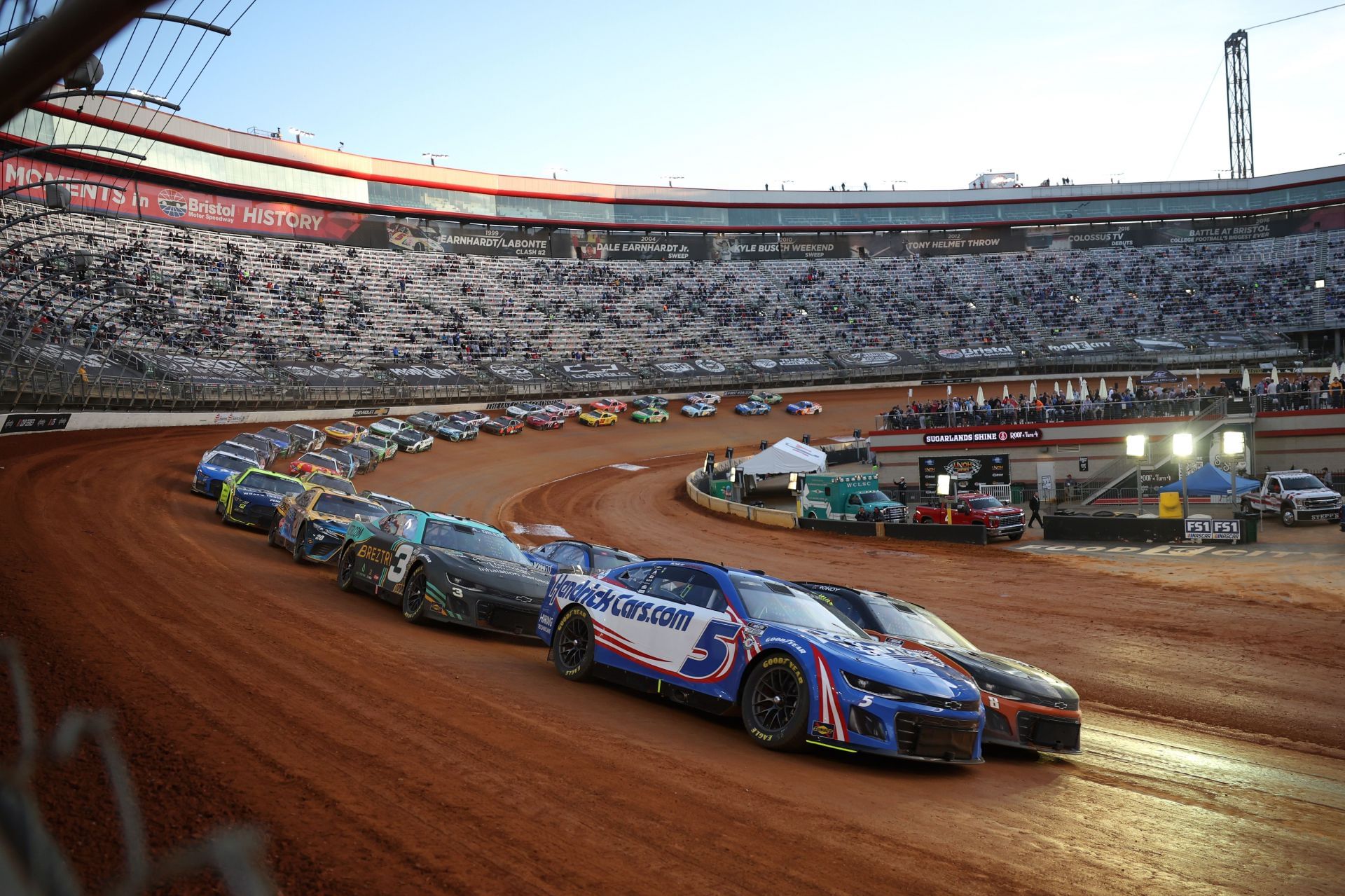 Which NASCAR race track is temporary? Exploring examples from the 2023