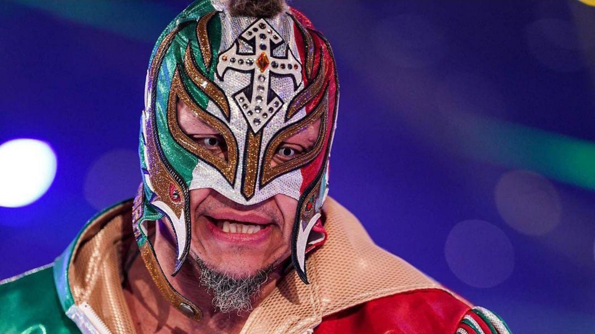 Rey Mysterio could turn heel if former WWE star returns after 3 decades