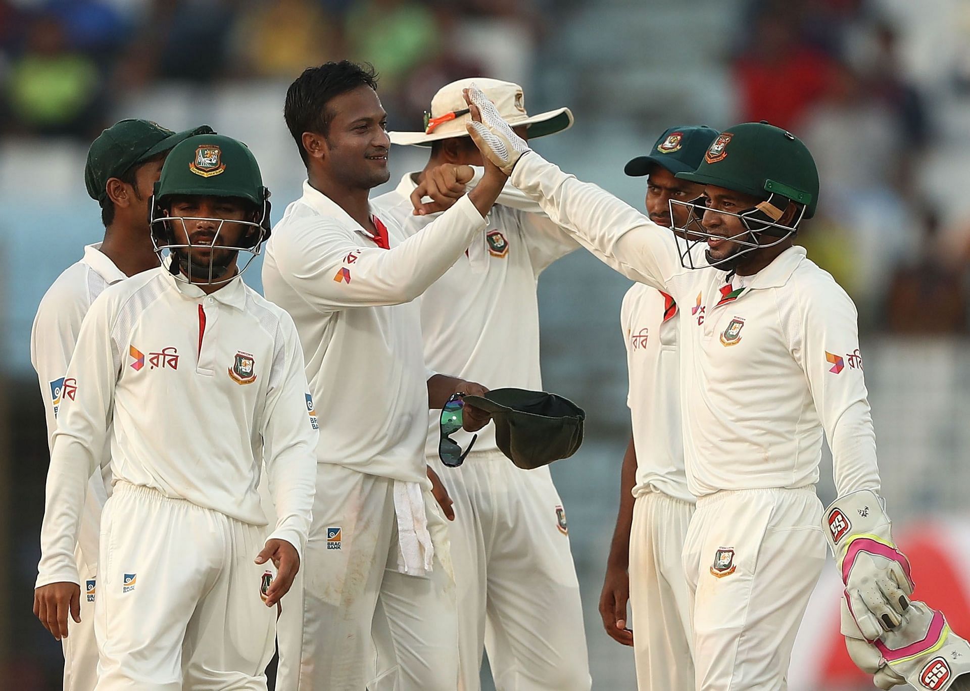 Bangladesh v Australia - 2nd Test: Day 3