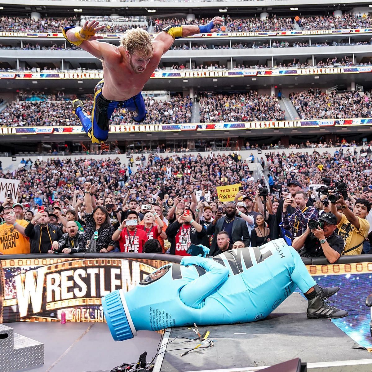 5 Surprising Moments From WWE WrestleMania 39 Night One