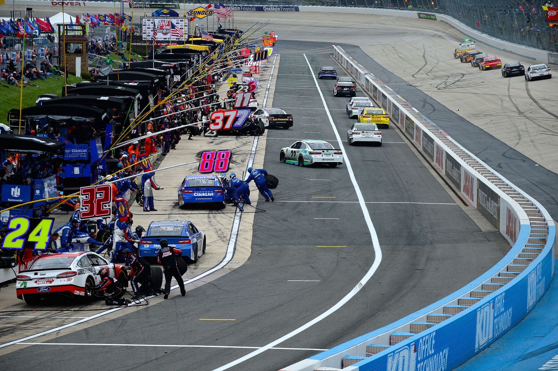 Наскар 2023. NASCAR shedule 2023. Pit Road NASCAR.