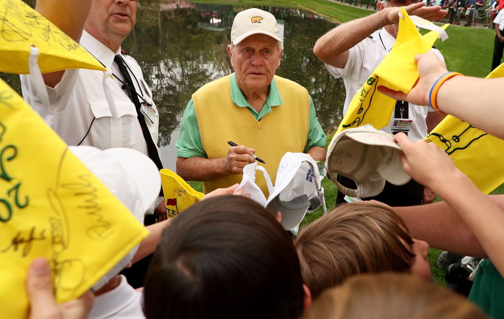 Can players sign autographs on - 4dcc0 16805965956598 1920