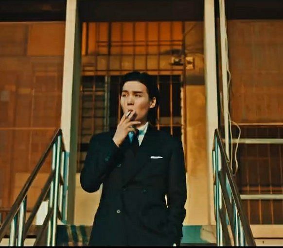 “He knows he’s hot”: BTS’ SUGA’s smoking scene in Haegeum goes viral ...