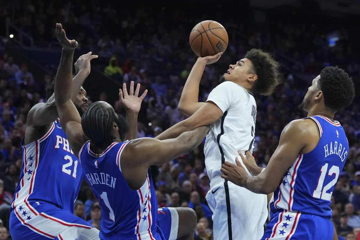 Does Cameron Johnson have a brother that plays for UNC? Taking a closer