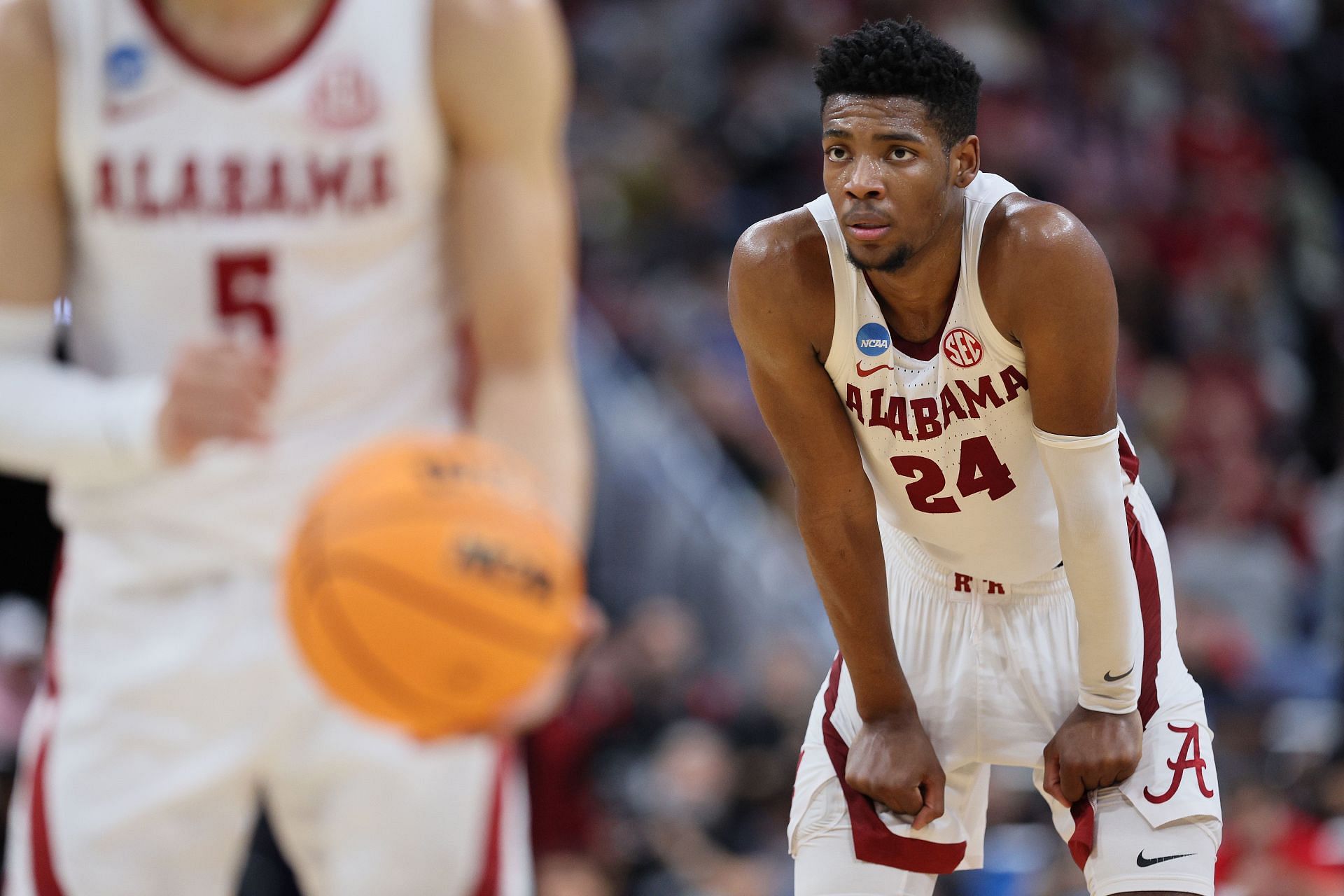 Brandon Miller will likely be a lottery pick in the 2023 NBA draft (Image via Getty Images)