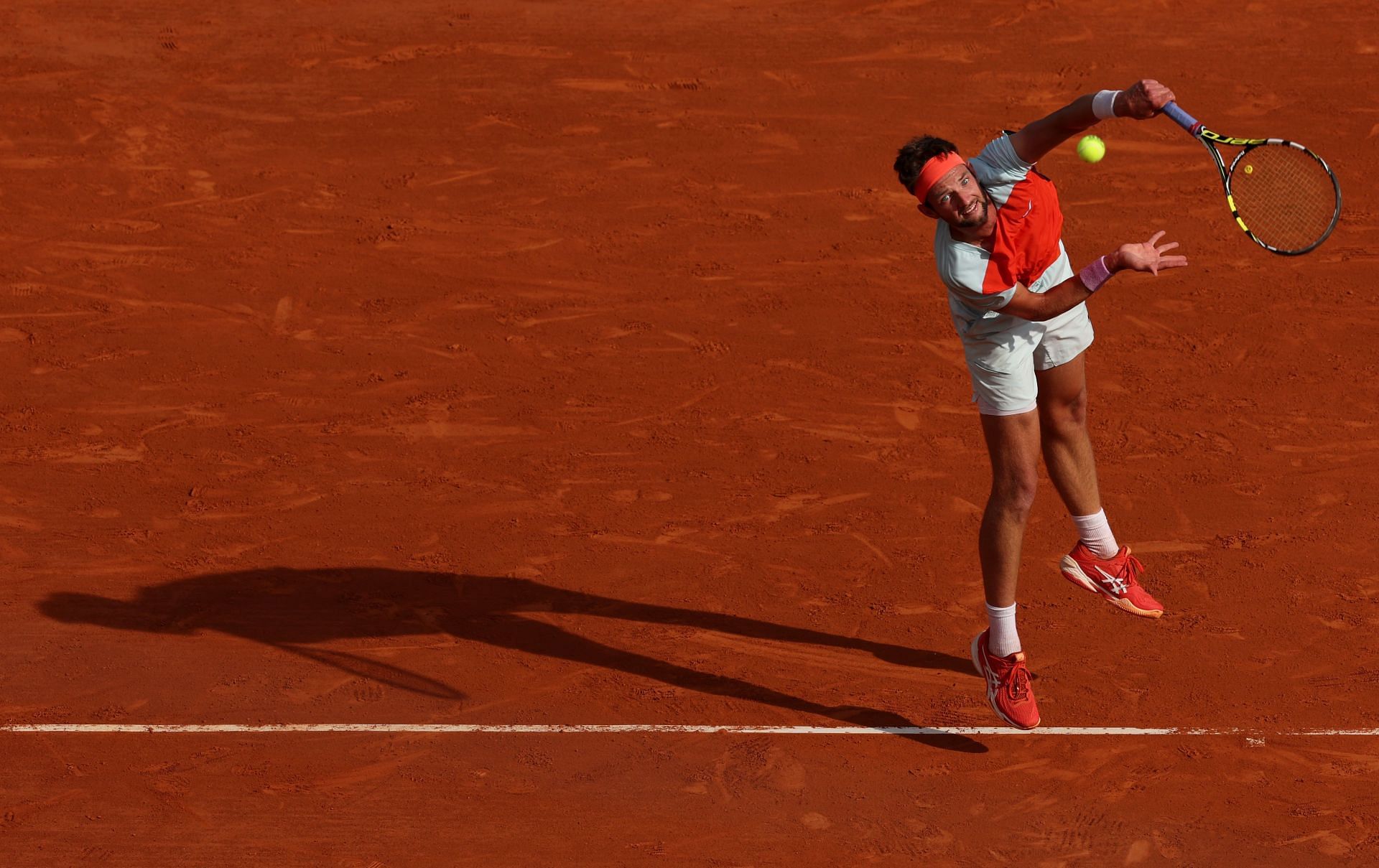 Saiba onde assistir Djokovic x Gakhov em Monte Carlo ao vivo hoje