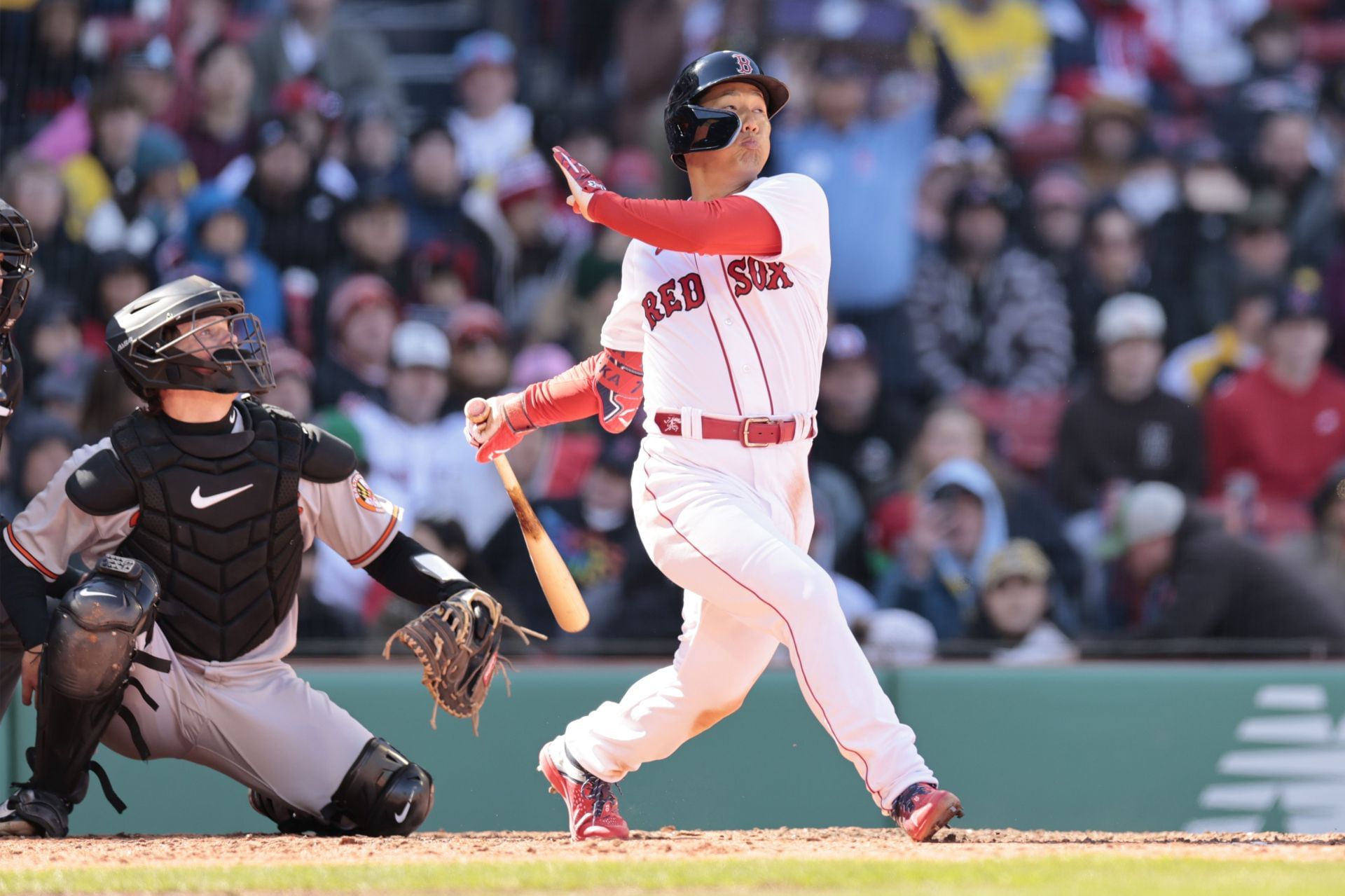 Boston Red Sox fans thrilled as team wins 95 against the Baltimore