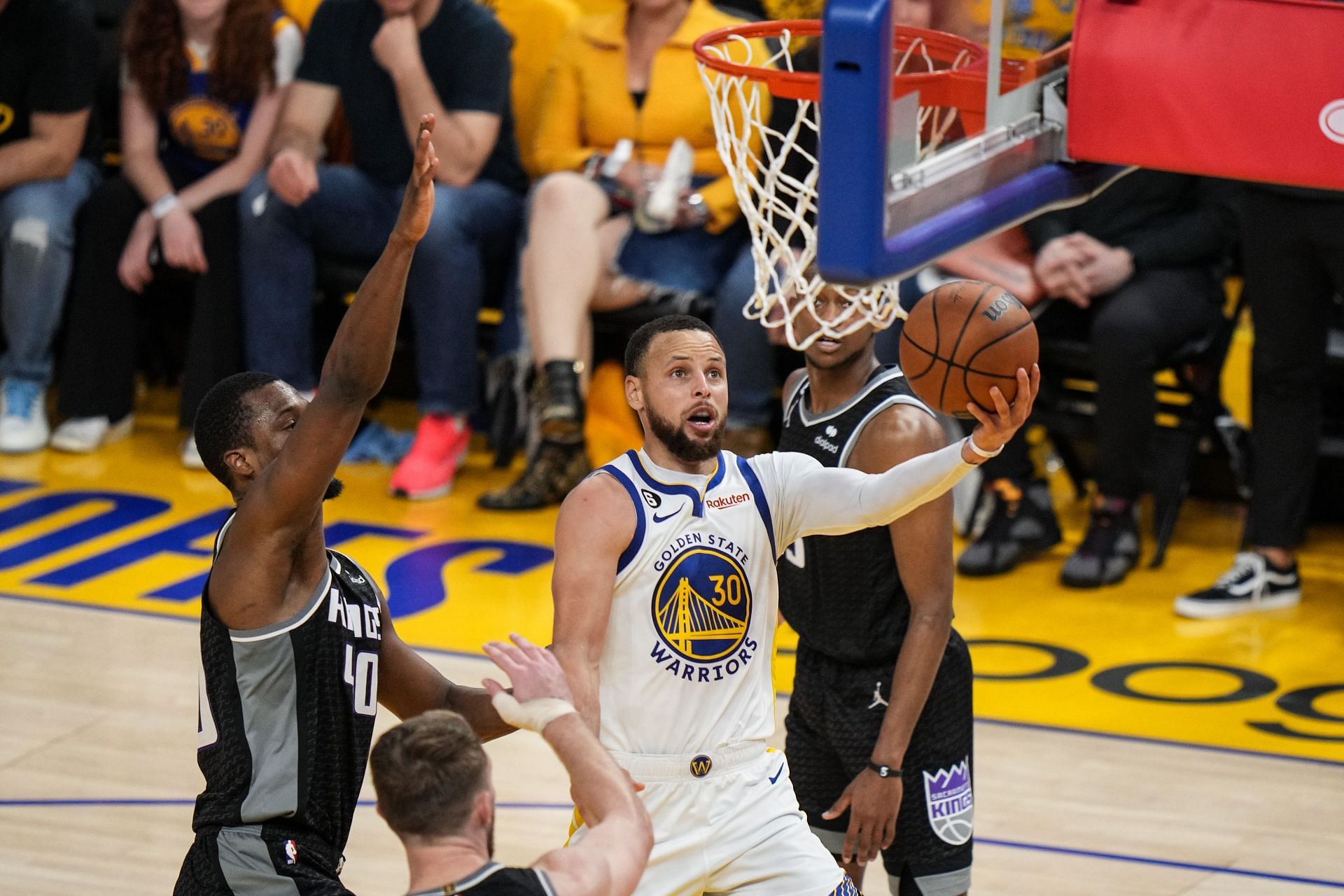 Steph Curry of the Golden State Warriors against the Sacramento Kings