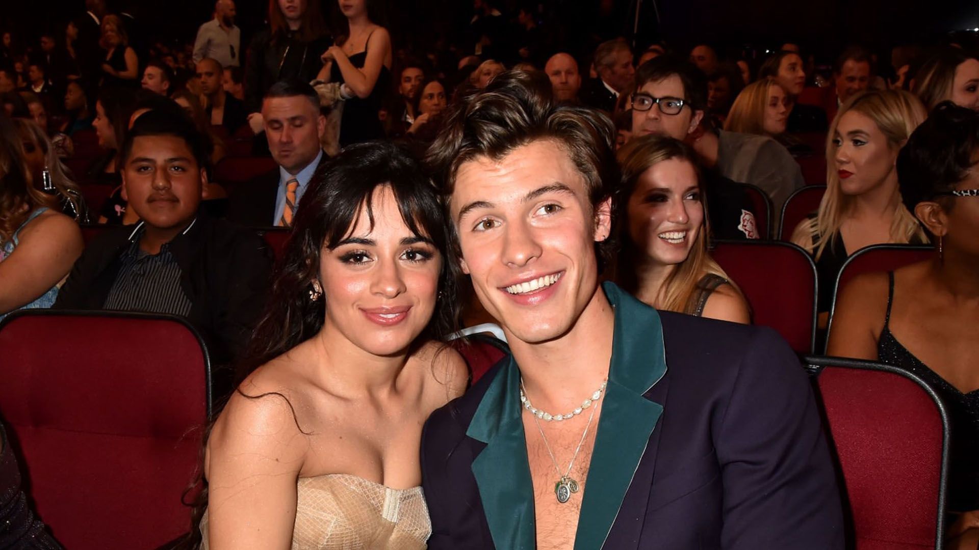 "Thought he was with Sabrina" Shawn Mendes and Camila Cabello kiss at
