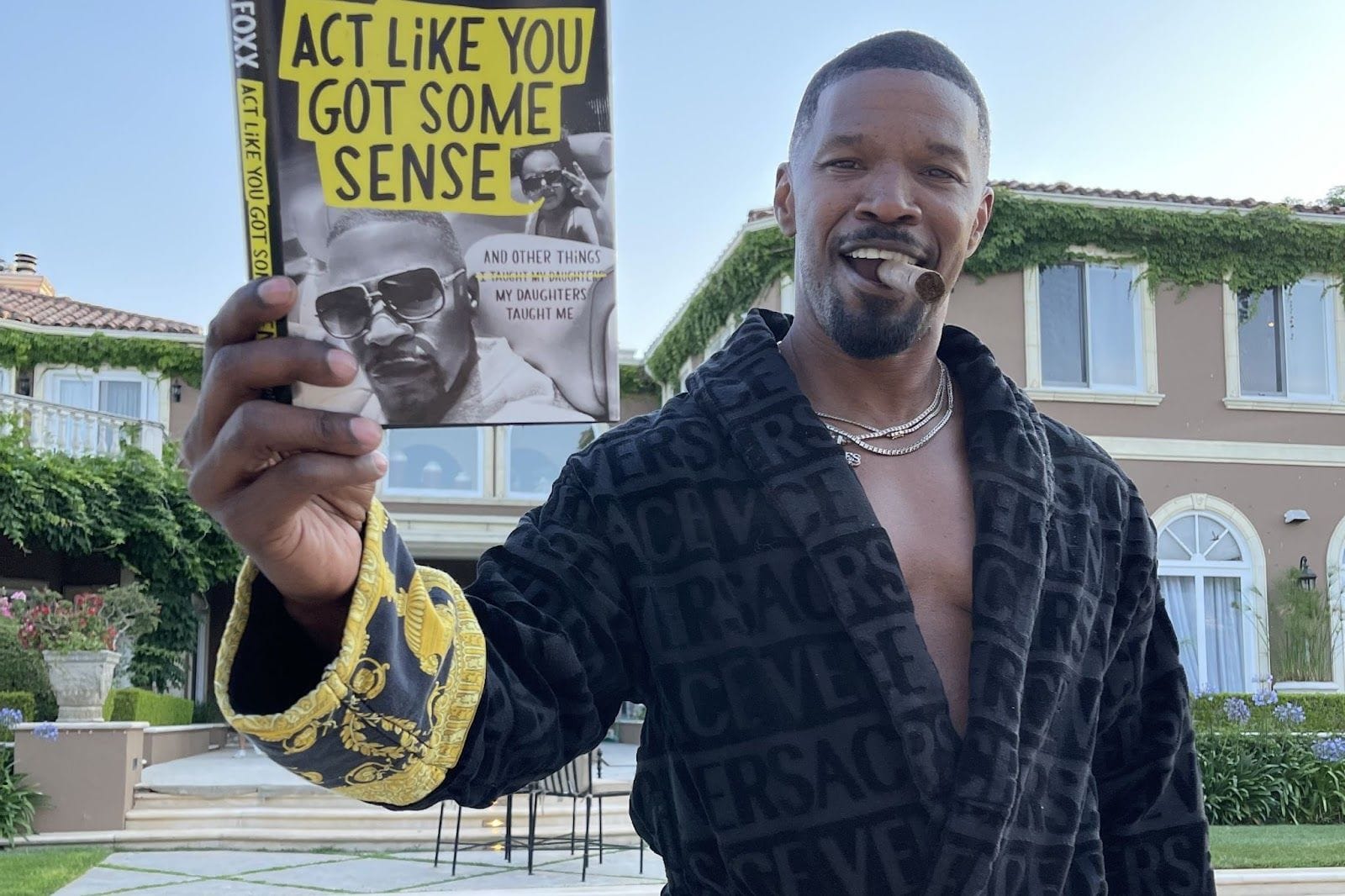 How old is Jamie Foxx?