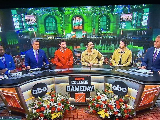 NFL fans left confused after band's appearance on Draft Day "Who t