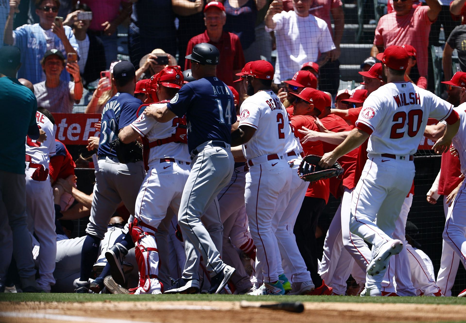 What is the Los Angeles Angels home run hat inspired by? All about ...