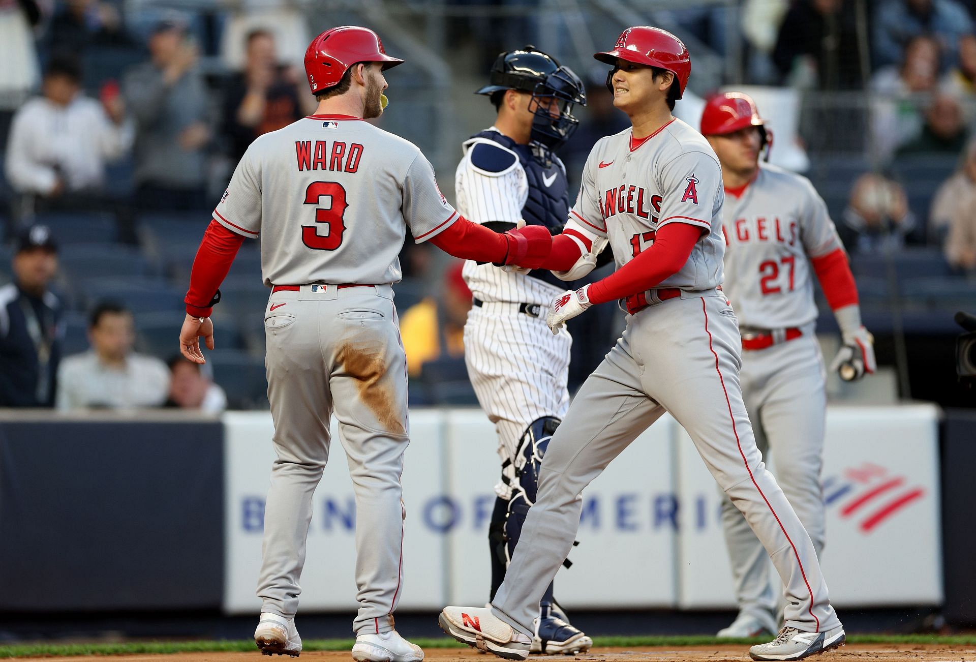 New York Yankees Fans Indignant As Team Rolled By Shohei Ohtani, Los ...