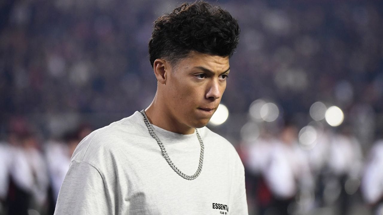 Jackson Mahomes was once destroyed by Kansas City bar over social media