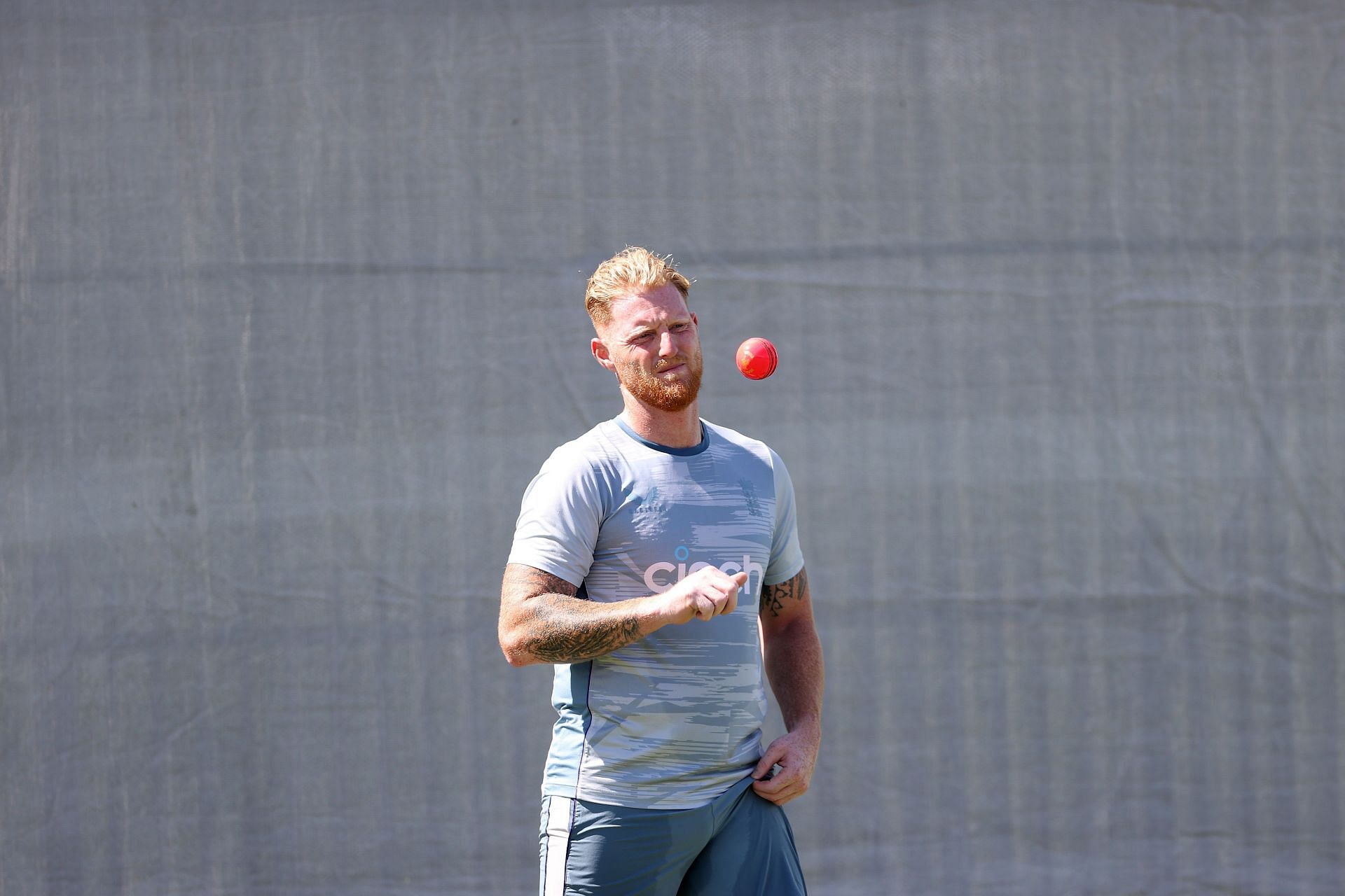 Stokes on käteviä kaikilla keilailupinnoilla
