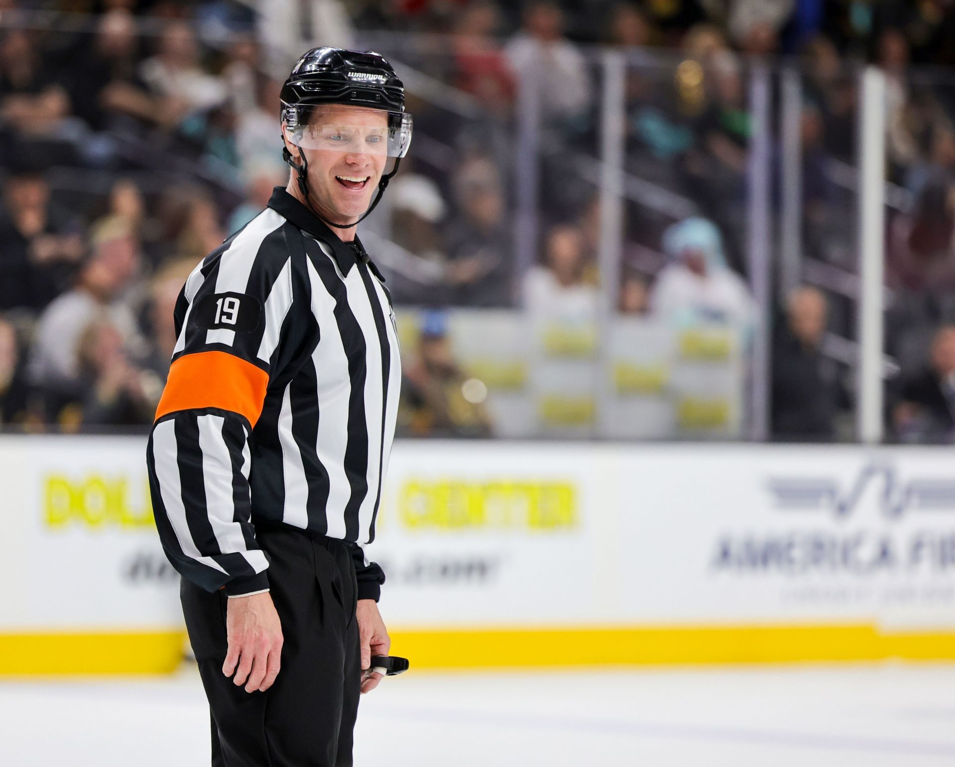 NHL Referees and Linesmen tonight for Hurricanes vs Devils and Stars vs