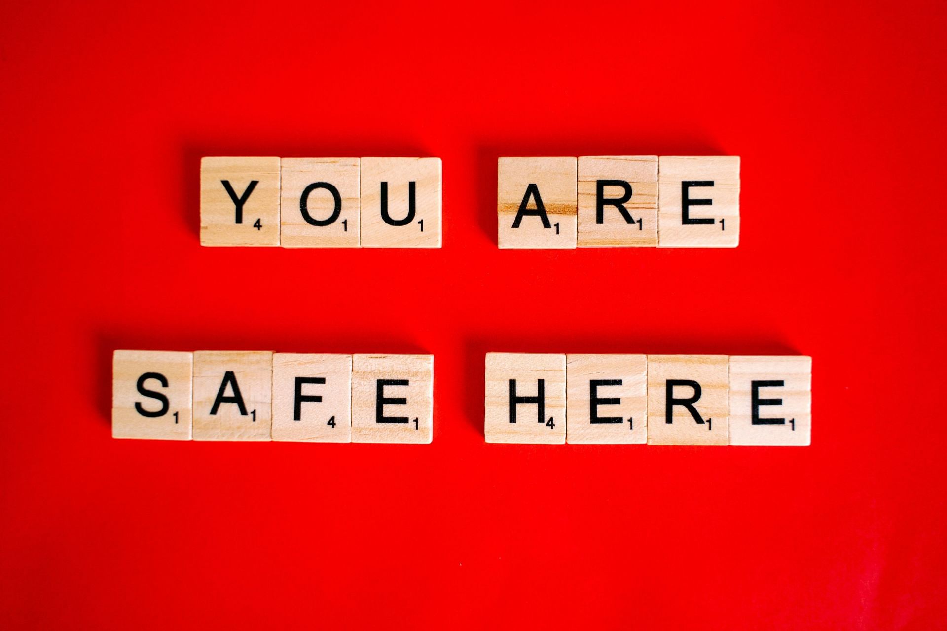 You are safe in this space, even if you have been diagnosed with the worst mental illness. (Image via Pexels/ Anna)