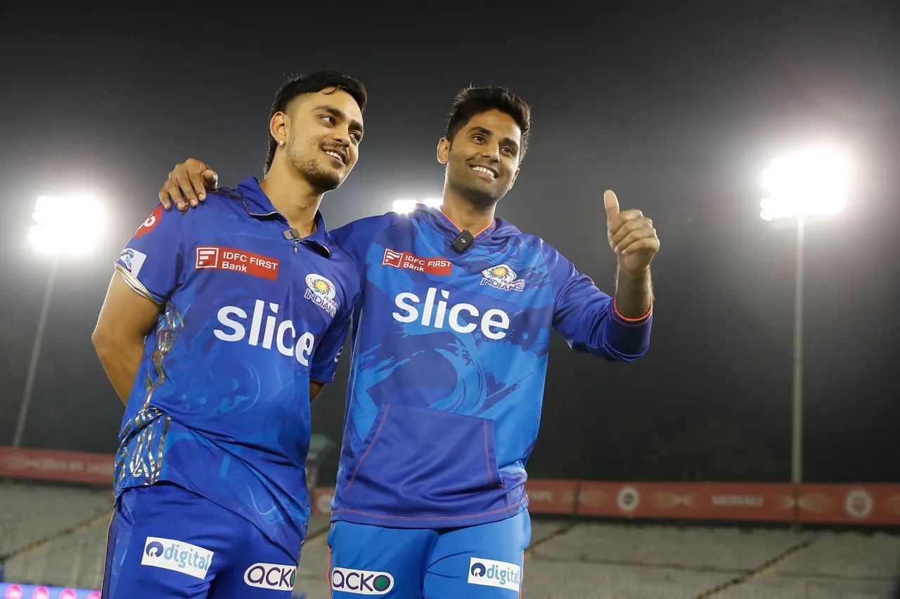 सूर्यकुमार यादव और इशान किशन (Photo Credit - IPLT20)
